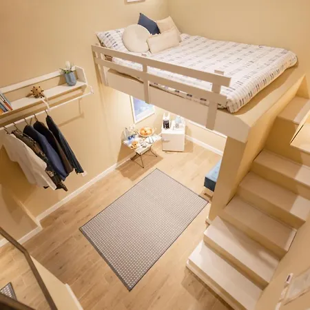 Quarto em Acomodações Particulares Encanto Townhouse *