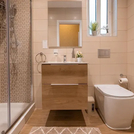 Encanto Townhouse 홈스테이 *