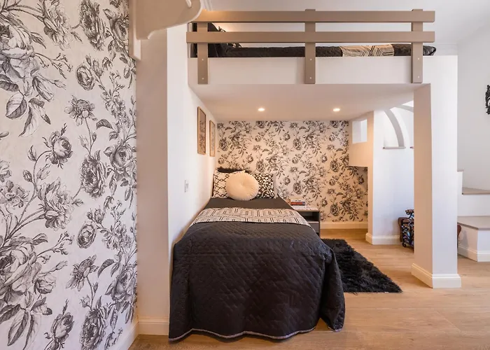 民宿 Encanto Townhouse *